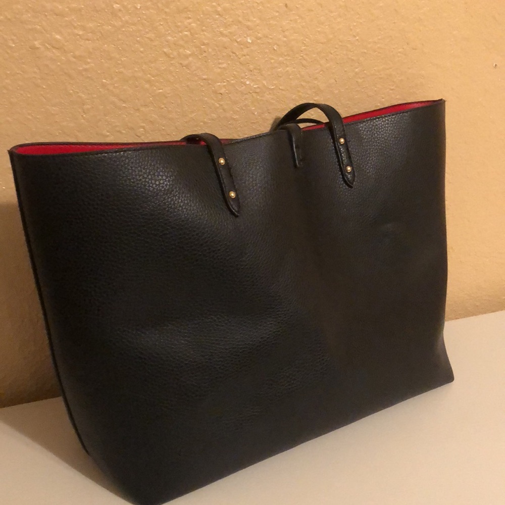 Victoria secret purse - Picture 3 of 6